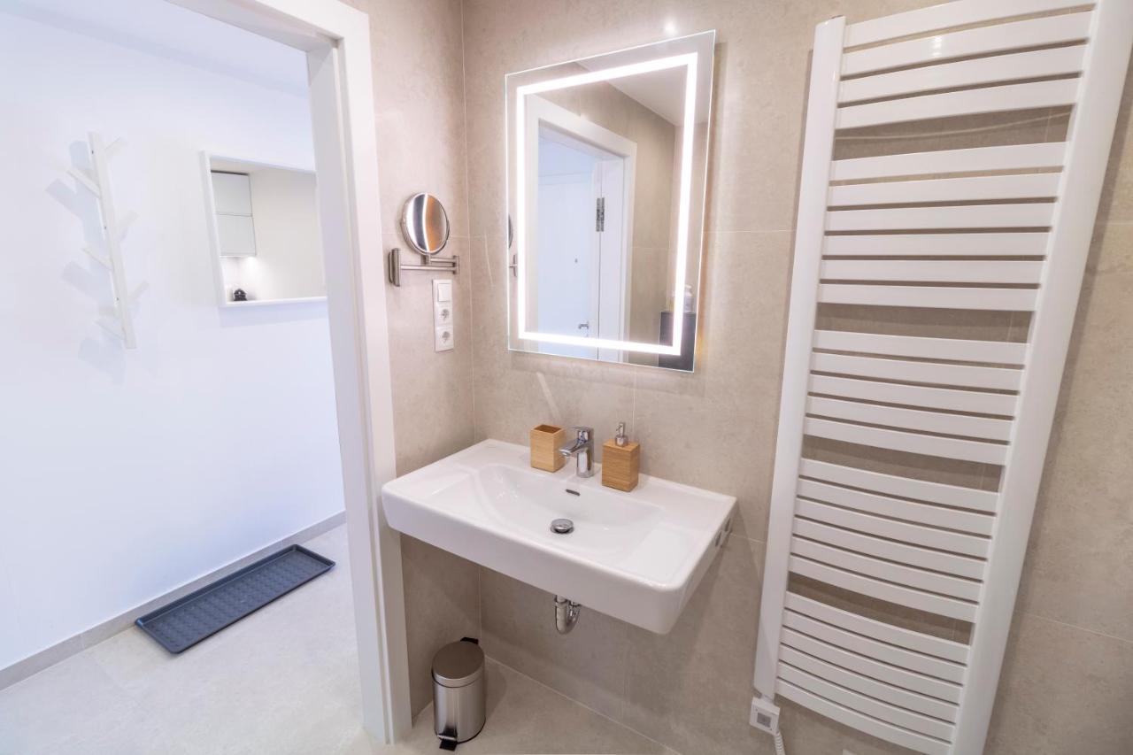Appartamento Boutique Sky Apt. With Balcony / Spot